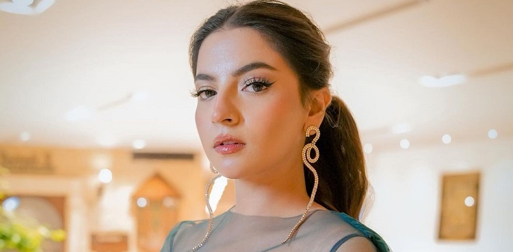 Just flowers not enough; Dananeer Mobeen wants THIS for Valentine's Day