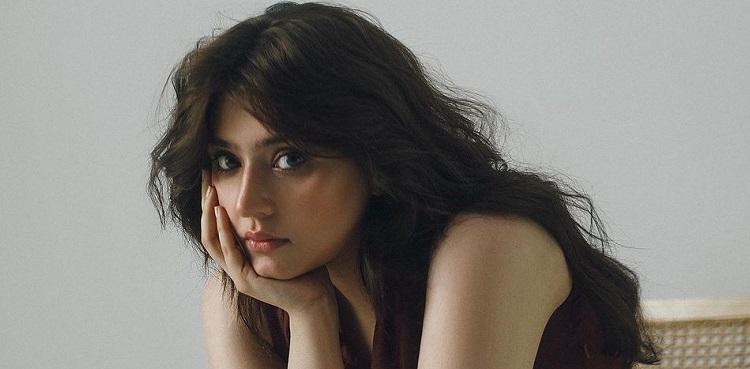 Dur-e-Fishan Saleem debuts a new look: See pictures