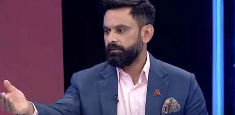 Mohammad Hafeez responds to Azam Khan's shocking comments