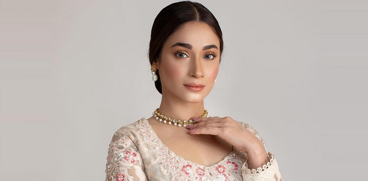 Shameen Khan wants to do film with THIS actor