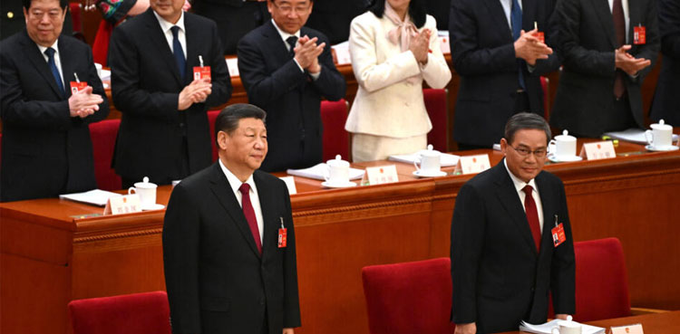 China posts disappointing growth as officials hold key meeting