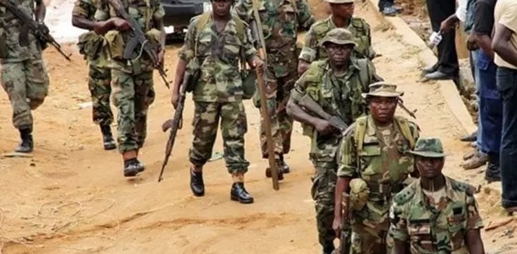 Nigerian troops kill over 300 ‘terrorists’ in restive north