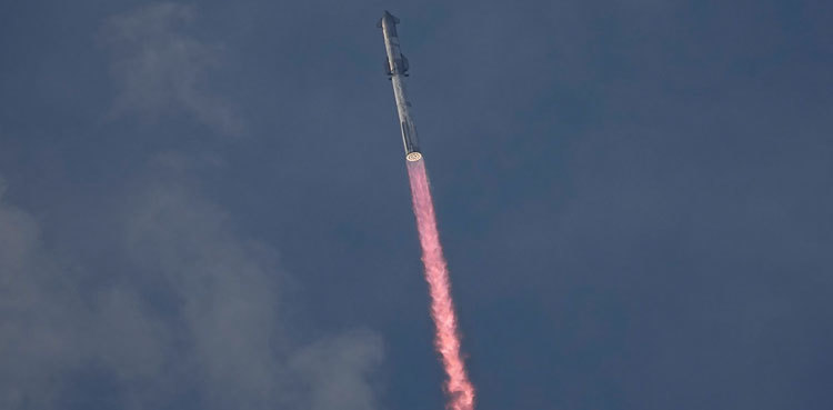 SpaceX mega rocket lost in final phase of test flight