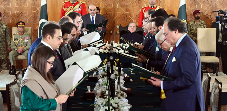 PM Shehbaz's 19-member cabinet: Who gets which ministry?