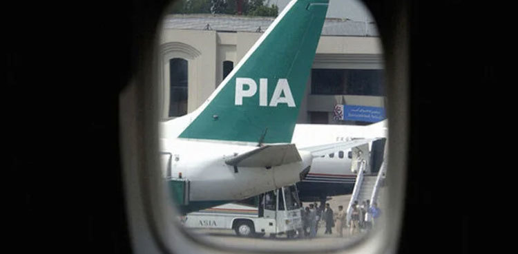 Another PIA crew member 'slips' in Canada