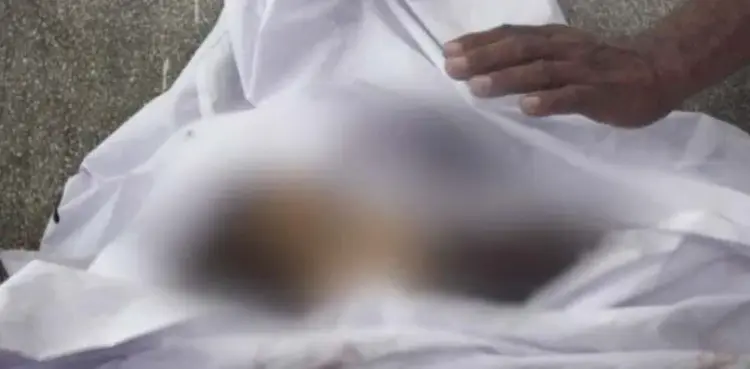 Two minors killed, four critical after consuming poisonous apples