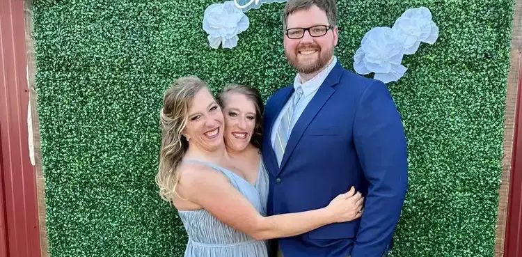 Conjoined twin Abby Hensel ties the knot with US veteran