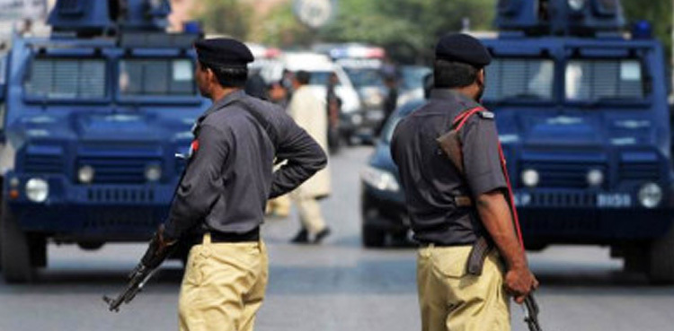 Another robbery involving 'policeman' reported in Karachi