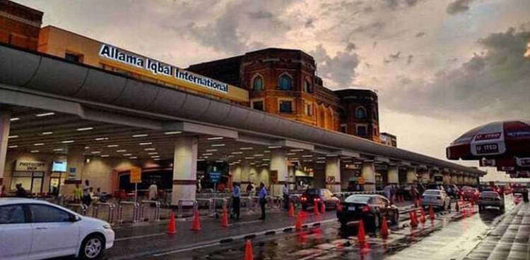 British-Pakistani passenger 'tortured' at Lahore airport