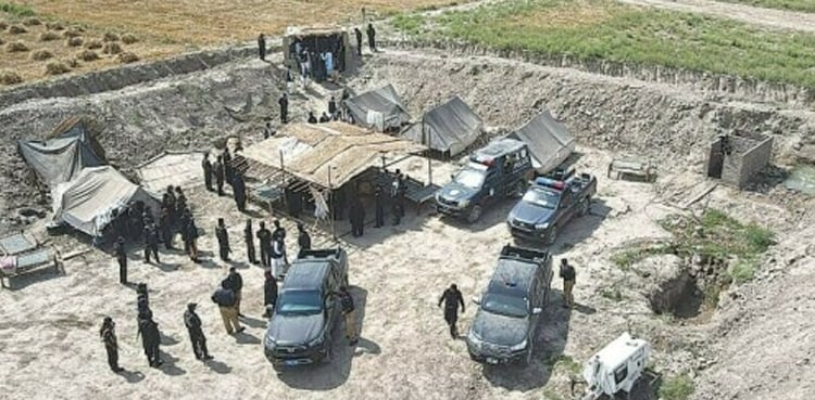 12 policemen martyred in Rahim Yar Khan attack