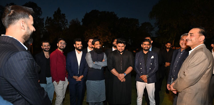 COAS Asim Munir hosts Iftar dinner for Pakistan cricket team