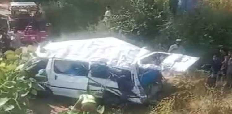 Traffic mishap in Skardu kills four tourists, injures six