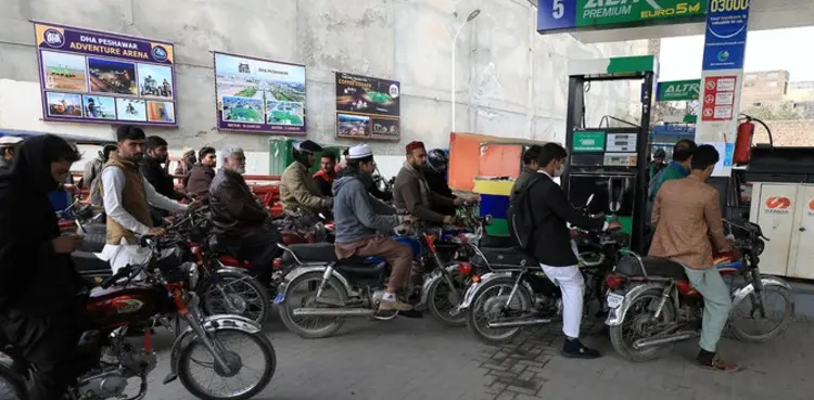 Strike call: Govt, petroleum dealers’ talks end in stalemate