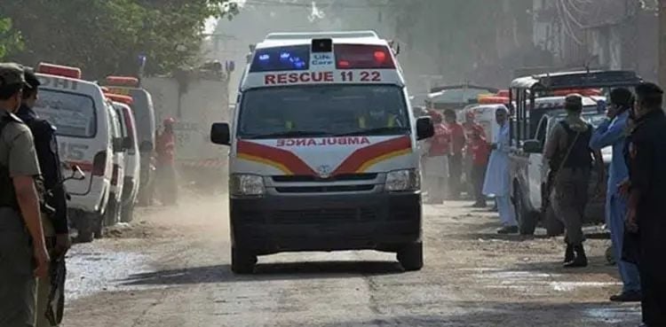 Woman killed, eight injured as van overturns in Jhelum