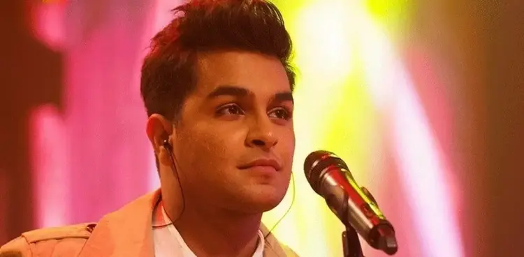 Asim Azhar deletes Instagram posts, unfollows everyone