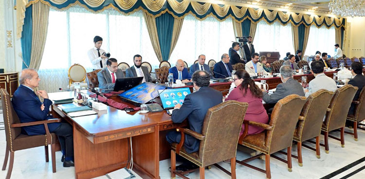 PM Shehbaz calls for increasing Pakistan’s IT exports