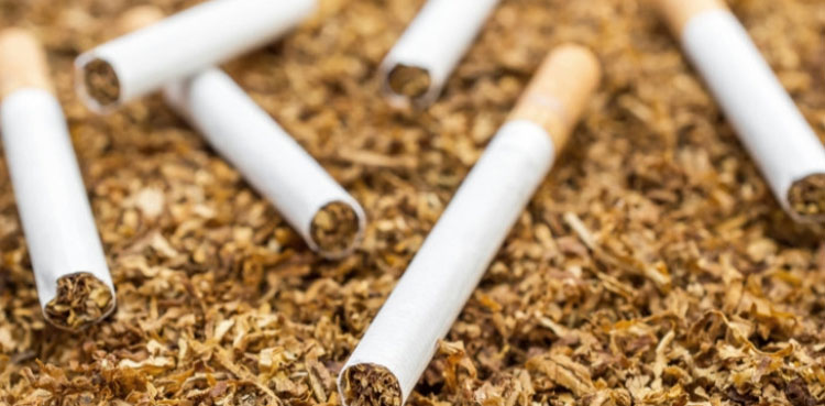 Khawaja Asif calls for end to cigarette manufacturers’ influence for tax evasion