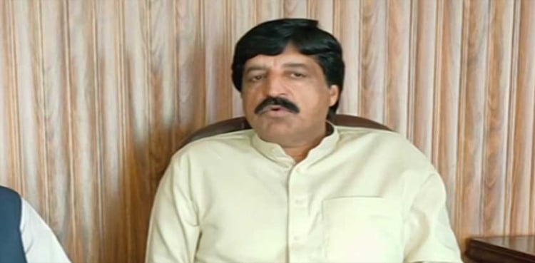 Governor Punjab demands smog emergency in province