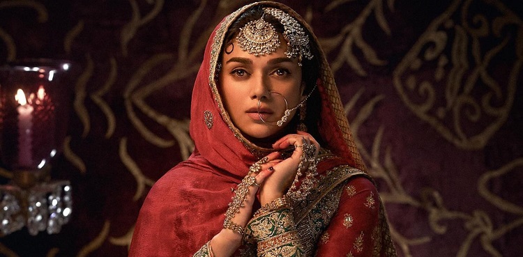 '...was super dangerous': Aditi Rao Hydari reveals one thing she would like to change in 'Heeramandi'
