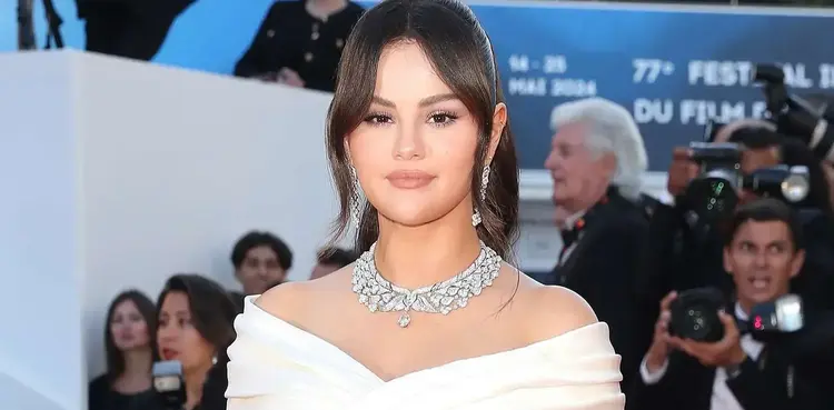 Selena Gomez in tears after receiving longest standing ovation at Cannes