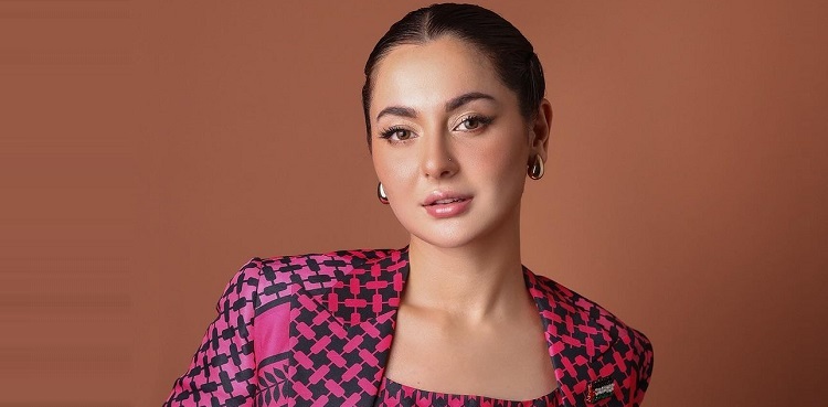 Hania Aamir confessed she is 'scared' of her fame