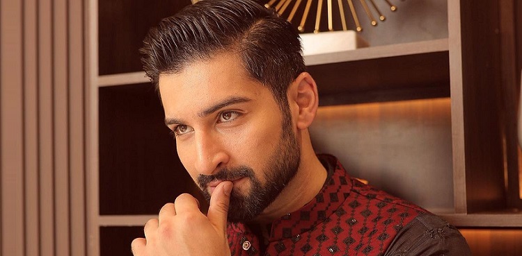 'Was made to sit on the floor...': Muneeb Butt recalls 'running away' from humiliating audition