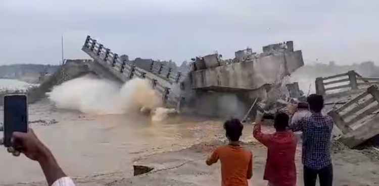 WATCH: Bridge collapses on river ahead of scheduled inauguration