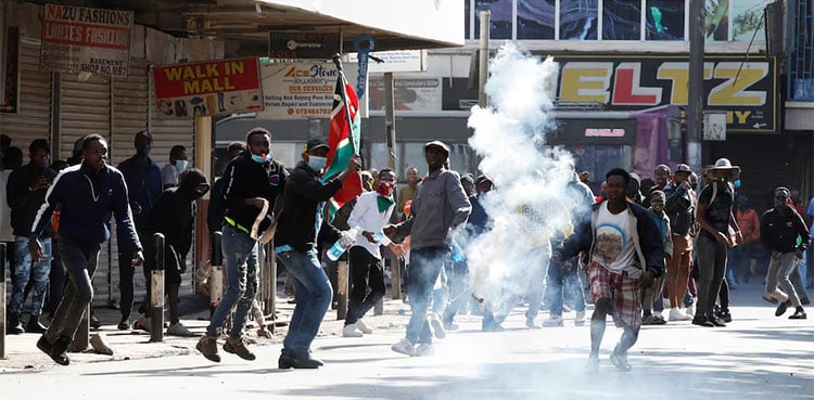 Kenya president backs down on tax hikes after mass protests