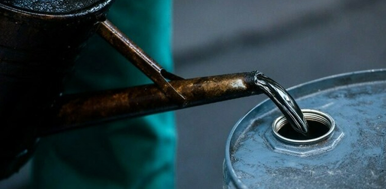 FIA confiscates huge cache of smuggled diesel in Lahore