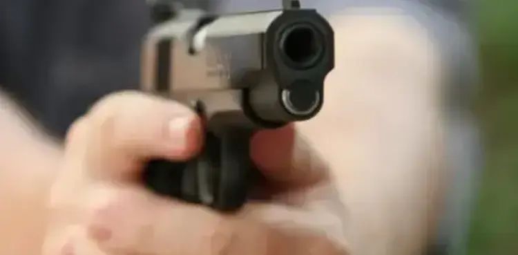 Five killed in armed clash over land dispute in Sukkur