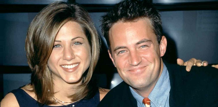 Jennifer Aniston breaks down in tears remembering Matthew Perry