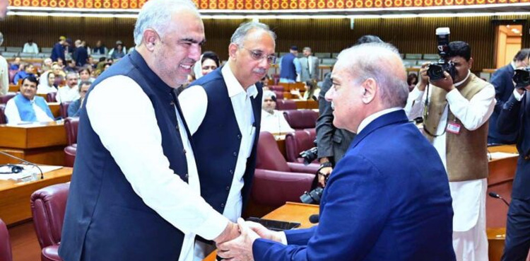 PM Shehbaz says ready to hold talks with opposition