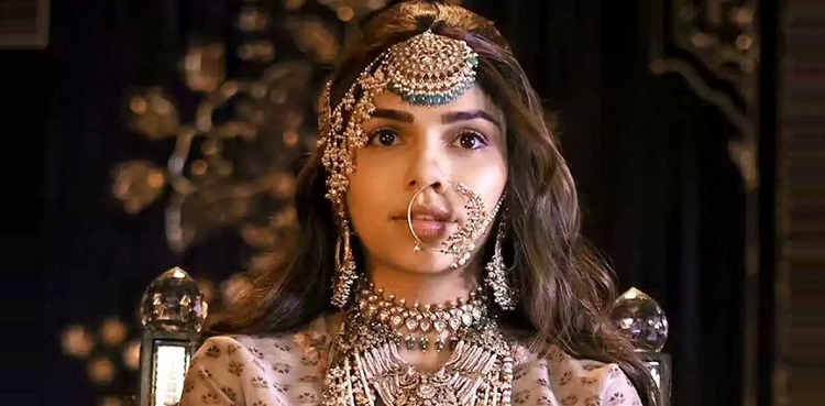 'Heeramandi' actor has a piece of advice for Sharmin Segal amid criticism