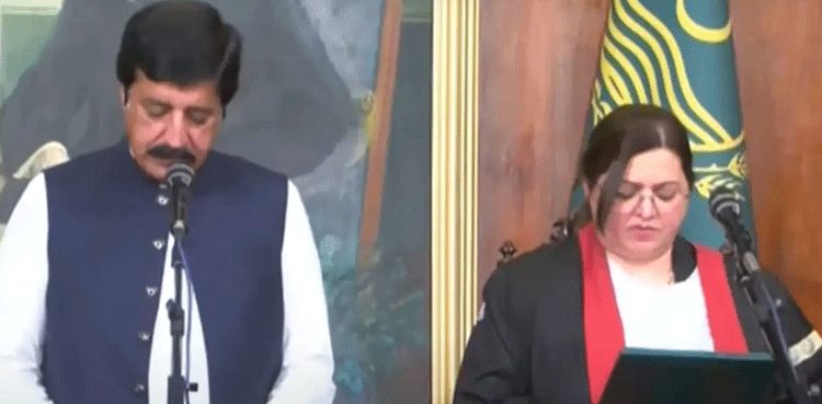 Justice Aalia Neelum takes oath as LHC CJ