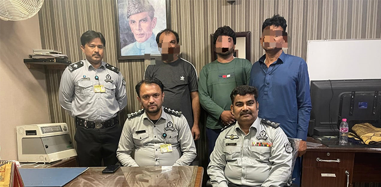 Four passenger arrested at Karachi airport over fake documents