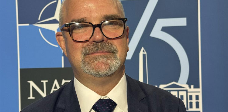 US Official Accuses China and North Korea of Enabling Russian War Effort