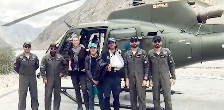 Pakistan Army successfully rescues foreign mountaineers