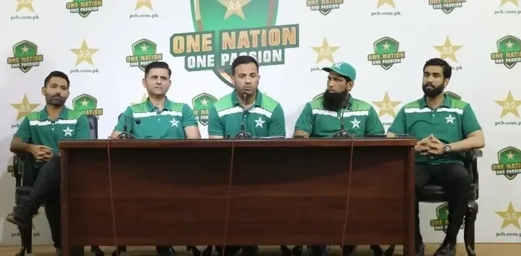 Wahab Riaz, Abdul Razzaq axed from PCB selection committee