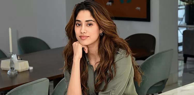 'Felt completely handicapped, paralyzed': Janhvi Kapoor shares update after health scare
