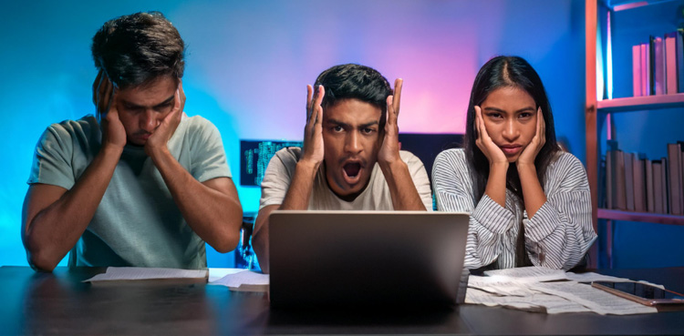 Pakistan can lose $3 billion in IT sector exports: Senator Afnan