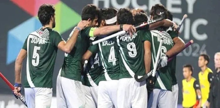 Pakistani hockey players face lifetime ban after slipping to Europe