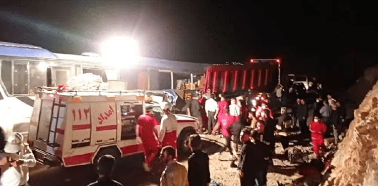 Pakistani pilgrim bus crashes in Iran, killing three