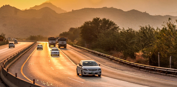 Motorway to remain closed for repair ahead of PTI Islamabad protest