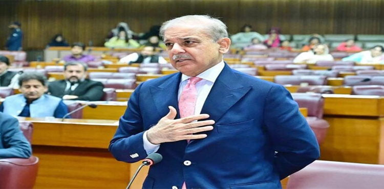 PM Shehbaz Sharif announces 1m smartphones, laptops for students