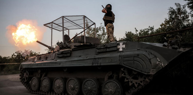 'Russia faces 'difficult fight' to retake Ukraine-held area'