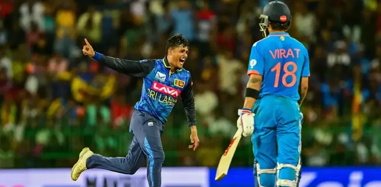 ‘One man army’: Fans react to Jeffrey Vandersay’s brilliant bowling spell against India