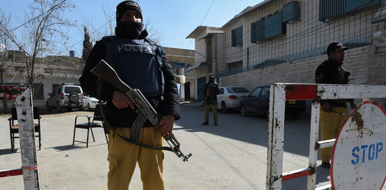 Armed men set private company ablaze in Quetta