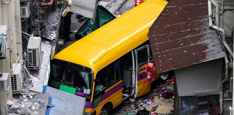 China school bus crashes into crowd, kills 11 including students