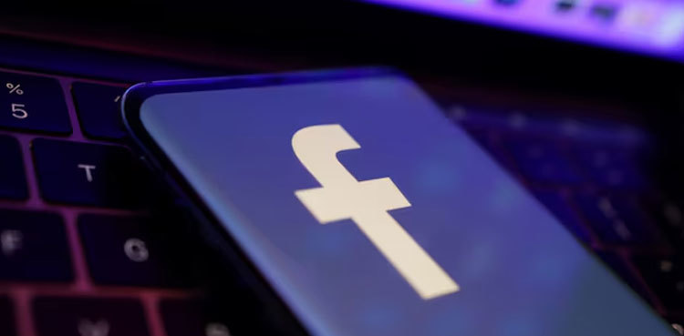 Facebook groups report mass bans after Meta technical error