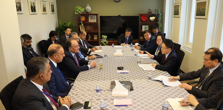 Pakistan asks China to raise limit under Currency Swap Agreement